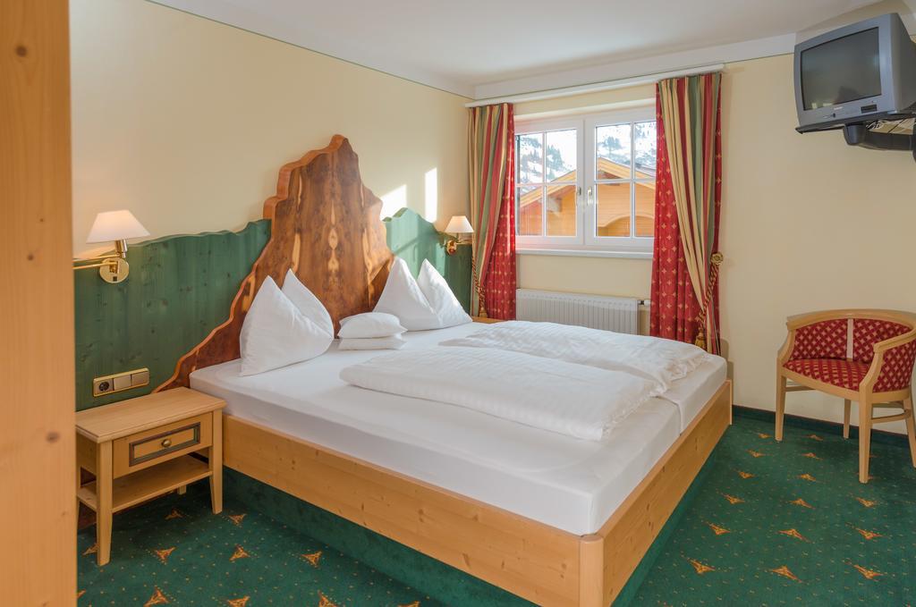 Landhaus St. Georg โอเบอร์เทาเอิร์น ห้อง รูปภาพ